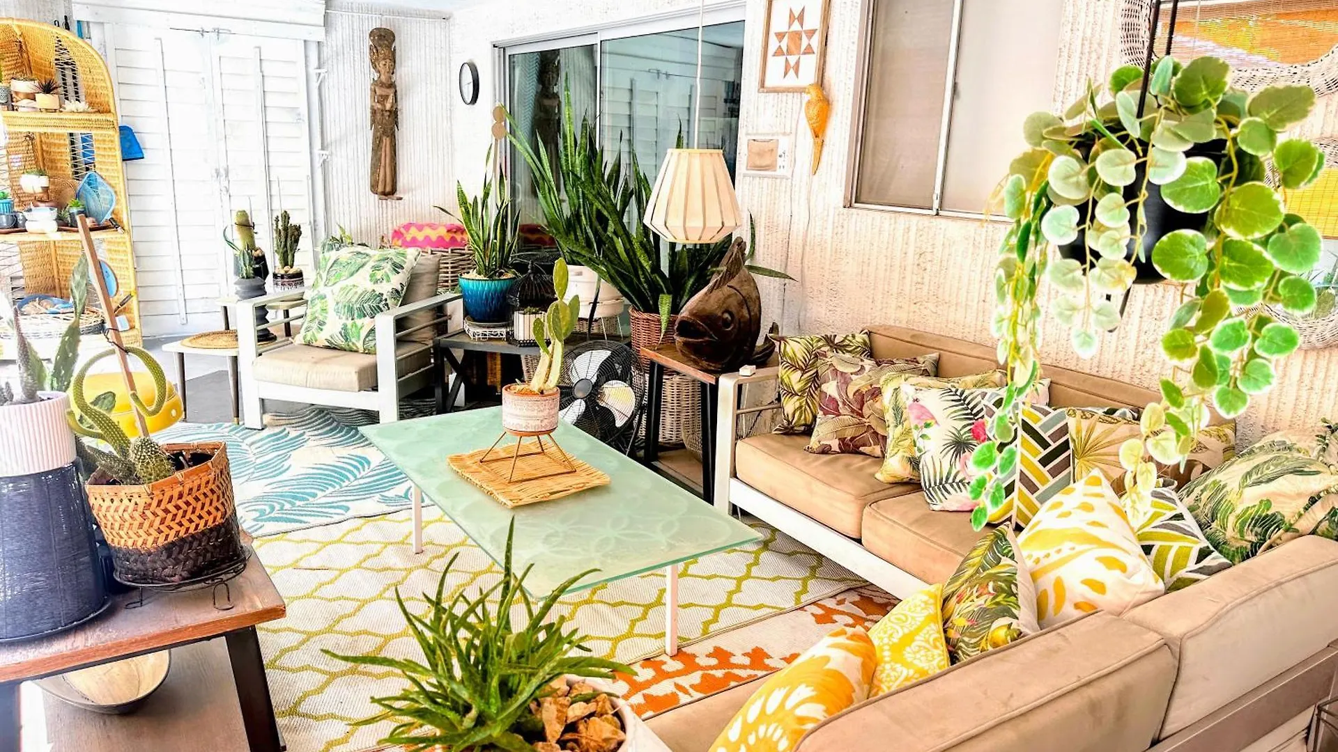 パーム・スプリングス The Twin Palms Art House - Vibrant, Design-Centric Oasis, 2 Mi To Downtownヴィラ 米国