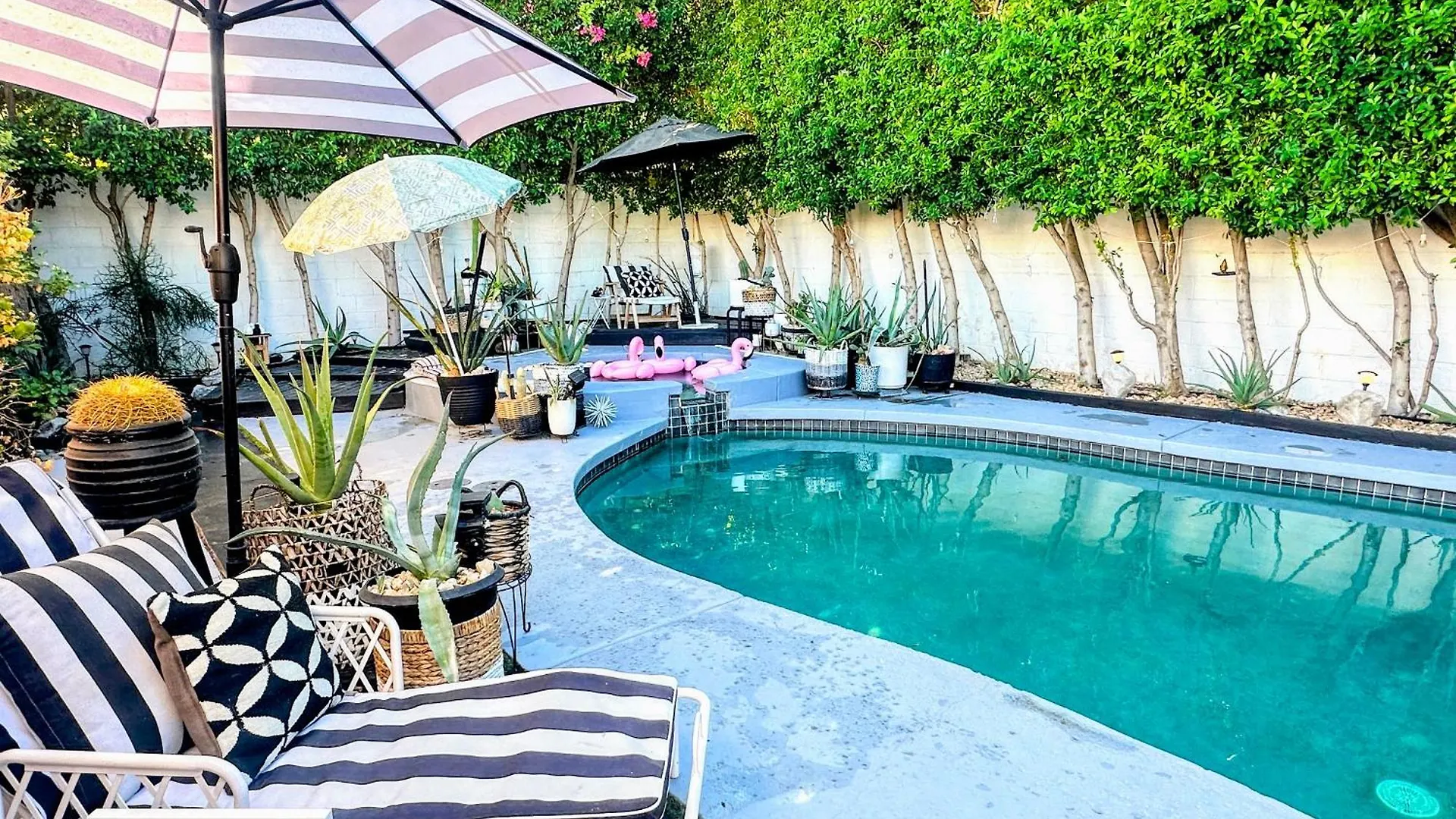 別荘 パーム・スプリングス The Twin Palms Art House - Vibrant, Design-Centric Oasis, 2 Mi To Downtownヴィラ 米国